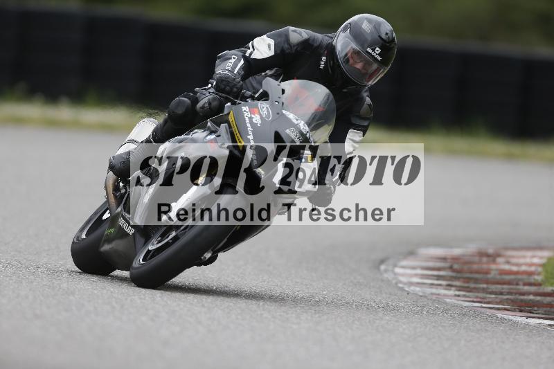 /Archiv-2025/06 18.04.2025 Speer Racing ADR/Gruppe gelb/294